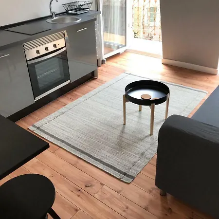 The George Flat Apartment *