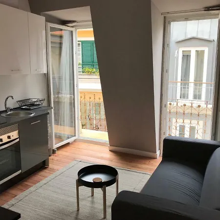 The George Flat * Lisbon