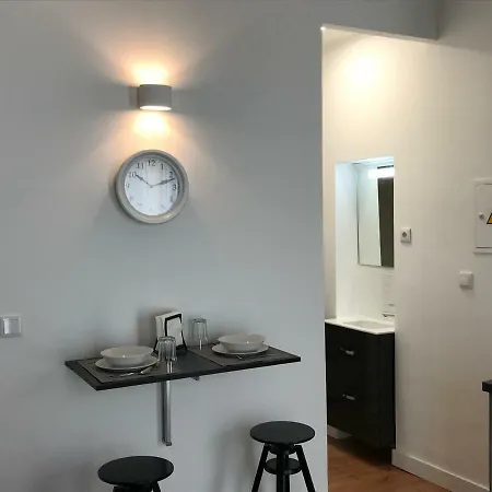 The George Flat Apartment