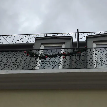 The George Flat Апартаменти Лісабон